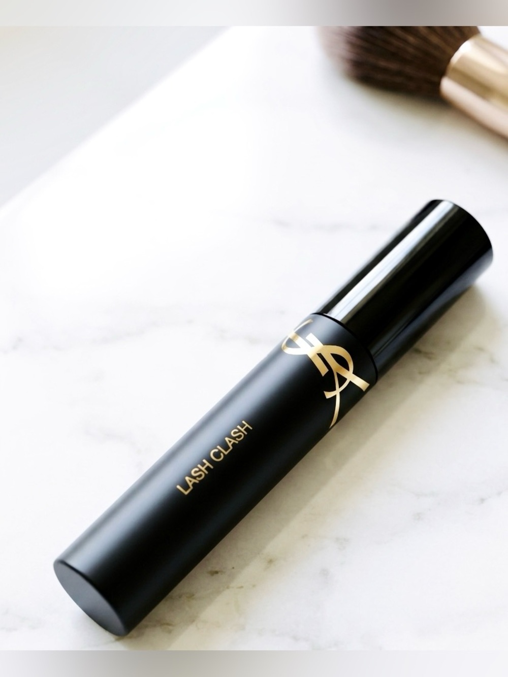 YSL Beauty Bundle- Primer, Mascara, Serum, Cosmetic Pouch Bundle - Picture 3 of 7